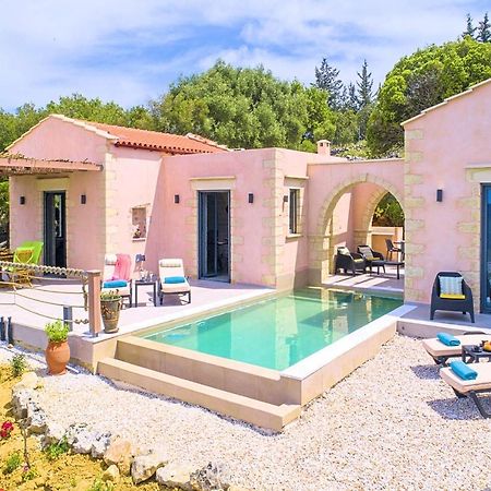 Villa Vardis Heated Pool Vryses Eksteriør bilde